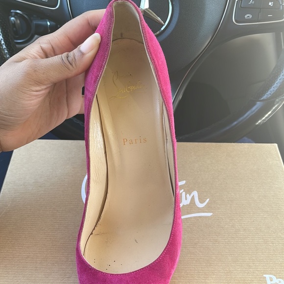 Pigalle size 40 color: Rosa Wore numerous times. Show protectors few flaws - Picture 3 of 6
